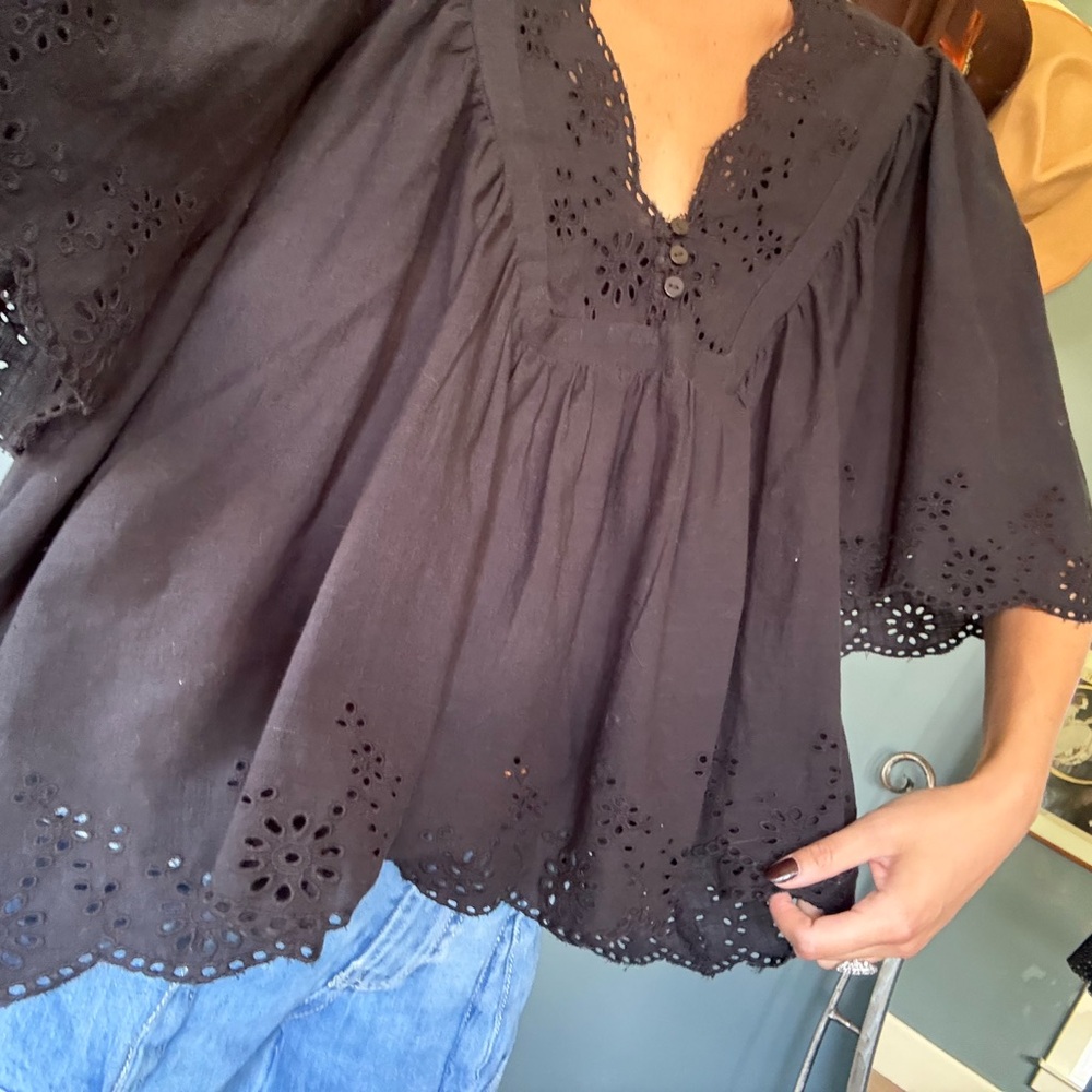 Free People :: Costa Eyelet Top black sz XL - Picture 14 of 16